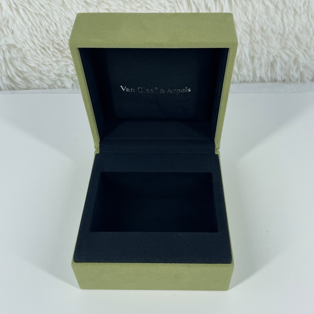 Van Cleef & Arpels Green Suede Jewelry Box VCA Authentic Presentation Case